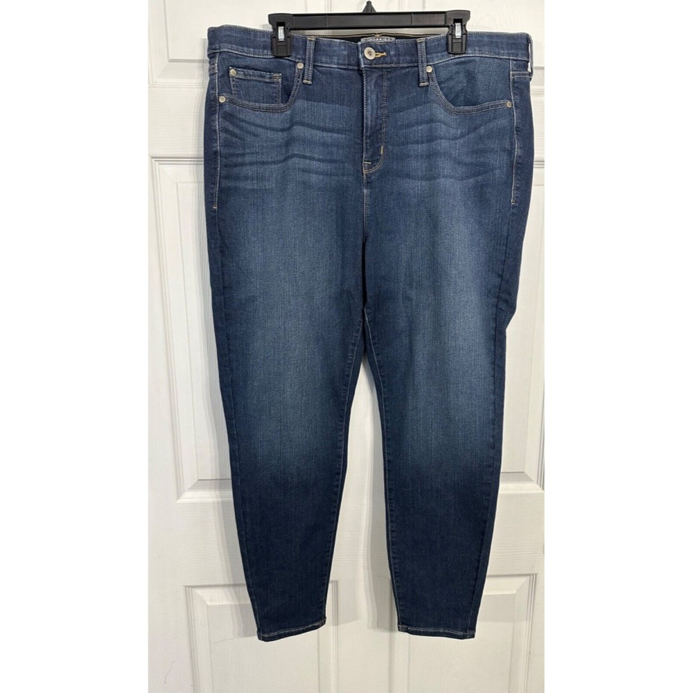 Torrid Size‎ 22R Medium Wash Premium Stretch Sky High Skinny Jeans